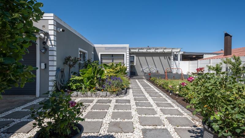 3 Bedroom Property for Sale in Vasco Estate Western Cape